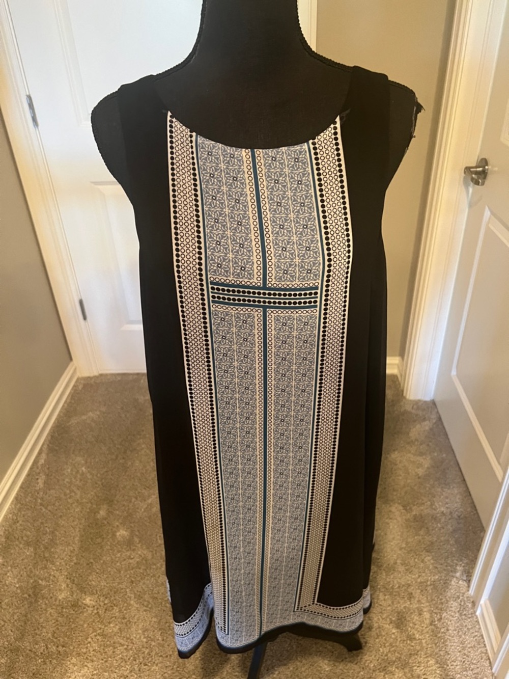 Max Studio Black Sleeveless Midi Dress with Blue & White Center Panel